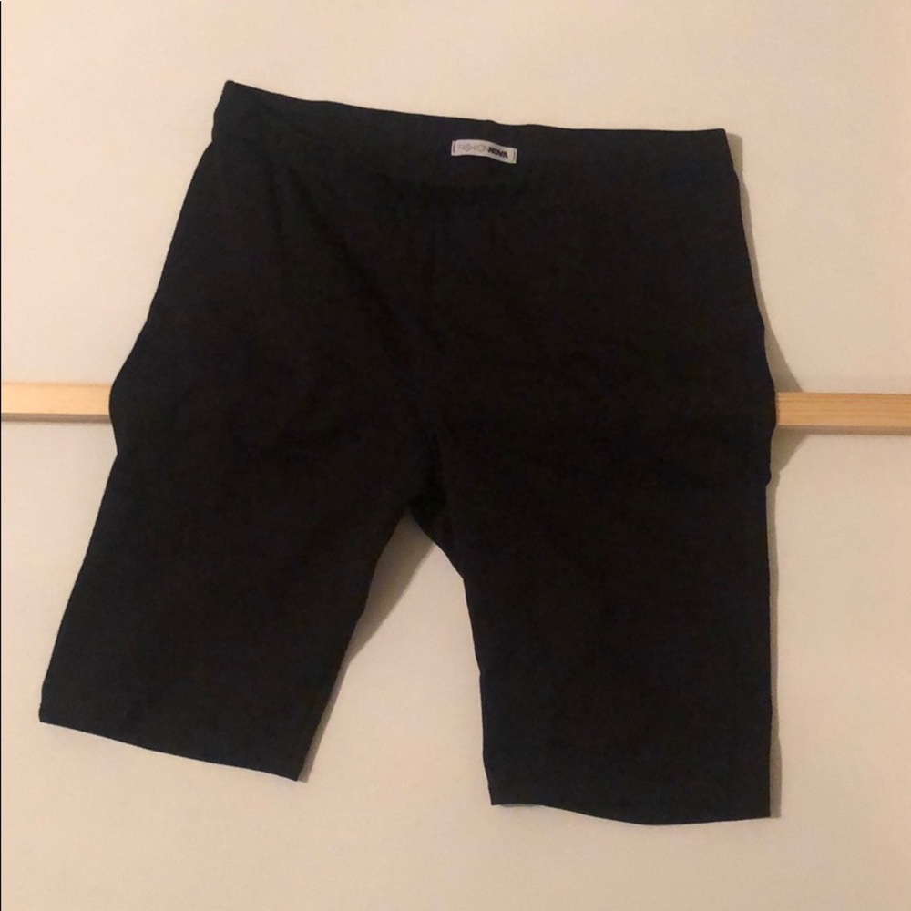 Fashion nova biker shorts